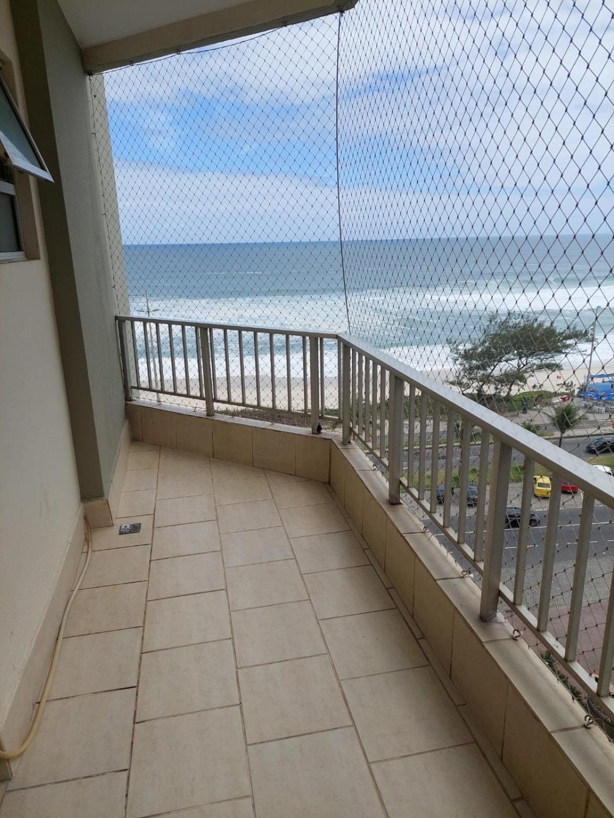 Barra Palace Com Vista Total Do Mar Apartment